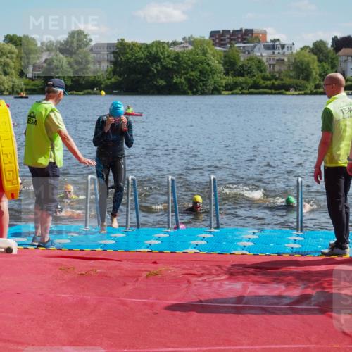 16.06.2024 - 7 Türme Triathlon KatJ http://msf.ph/oto/6313126 16.06.2024 11:18:54 Schwimmen 11, 36, 156, 216, 232, 262, 268, 615 meine-sportfotos.de