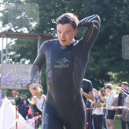 16.06.2024 - 26. Vierlanden-Triathlon Lena Gebhardt http://msf.ph/oto/6313134 16.06.2024 09:37:39 Schwimmen 6, 18, 32, 39, 41, 45, 170, 6, 18, 32, 39, 41, 45, 170 meine-sportfotos.de