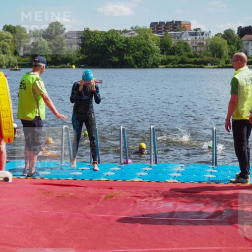 16.06.2024 - 7 Türme Triathlon KatJ http://msf.ph/oto/6313138 16.06.2024 11:18:54 Schwimmen 11, 36, 156, 216, 232, 262, 268, 615 meine-sportfotos.de