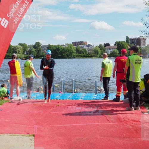 16.06.2024 - 7 Türme Triathlon KatJ http://msf.ph/oto/6313156 16.06.2024 11:18:57 Schwimmen 11, 36, 156, 216, 232, 262, 268, 615 meine-sportfotos.de