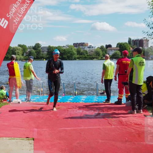 16.06.2024 - 7 Türme Triathlon KatJ http://msf.ph/oto/6313173 16.06.2024 11:18:57 Schwimmen 11, 36, 156, 216, 232, 262, 268, 615 meine-sportfotos.de