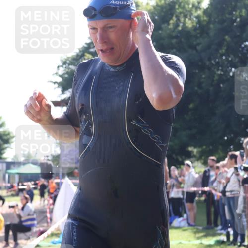 16.06.2024 - 26. Vierlanden-Triathlon Lena Gebhardt http://msf.ph/oto/6313194 16.06.2024 09:37:42 Schwimmen 6, 18, 32, 39, 41, 45, 58, 170, 6, 18, 32, 39, 41, 45, 58, 170 meine-sportfotos.de