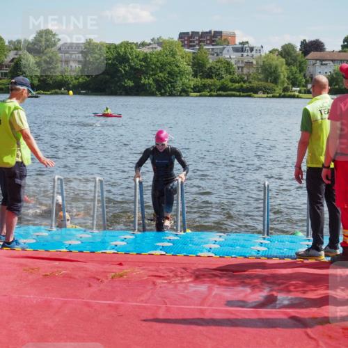 16.06.2024 - 7 Türme Triathlon KatJ http://msf.ph/oto/6313196 16.06.2024 11:19:01 Schwimmen 11, 36, 156, 189, 216, 232, 262, 268, 615 meine-sportfotos.de