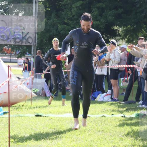 16.06.2024 - 26. Vierlanden-Triathlon Lena Gebhardt http://msf.ph/oto/6313253 16.06.2024 09:37:46 Schwimmen 6, 18, 32, 41, 45, 58, 6, 18, 32, 41, 45, 58 meine-sportfotos.de