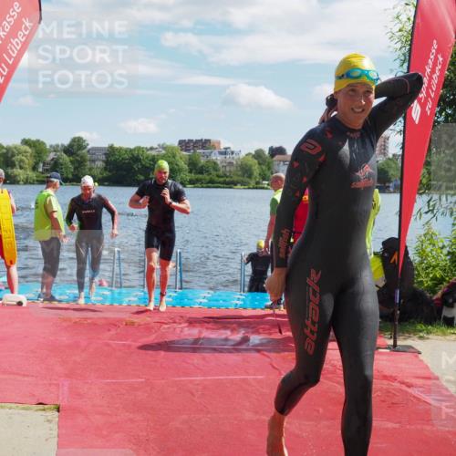 16.06.2024 - 7 Türme Triathlon KatJ http://msf.ph/oto/6313350 16.06.2024 11:19:15 Schwimmen 11, 36, 41, 156, 189, 204, 216, 221, 232, 262, 268, 615 meine-sportfotos.de