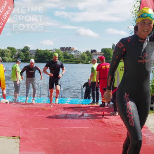 16.06.2024 - 7 Türme Triathlon KatJ http://msf.ph/oto/6313356 16.06.2024 11:19:15 Schwimmen 11, 36, 41, 156, 189, 204, 216, 221, 232, 262, 268, 615 meine-sportfotos.de