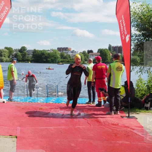 16.06.2024 - 7 Türme Triathlon KatJ http://msf.ph/oto/6313410 16.06.2024 11:19:18 Schwimmen 36, 41, 156, 189, 204, 216, 221, 232, 262, 268, 615 meine-sportfotos.de