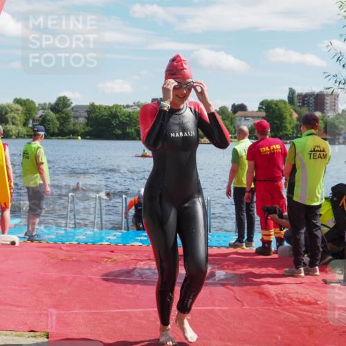 16.06.2024 - 7 Türme Triathlon KatJ http://msf.ph/oto/6313500 16.06.2024 11:19:25 Schwimmen 41, 156, 189, 204, 216, 221, 232, 262, 615 meine-sportfotos.de