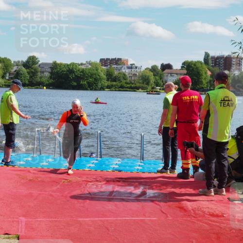 16.06.2024 - 7 Türme Triathlon KatJ http://msf.ph/oto/6313508 16.06.2024 11:19:27 Schwimmen 41, 156, 189, 204, 221, 232, 262 meine-sportfotos.de