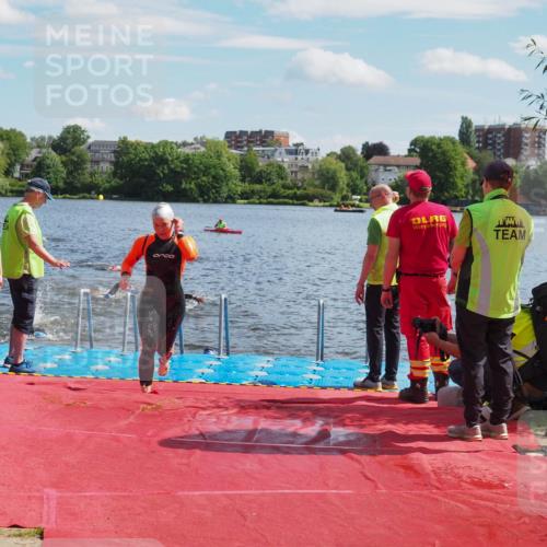 16.06.2024 - 7 Türme Triathlon KatJ http://msf.ph/oto/6313516 16.06.2024 11:19:28 Schwimmen 41, 156, 189, 204, 221, 232, 262 meine-sportfotos.de