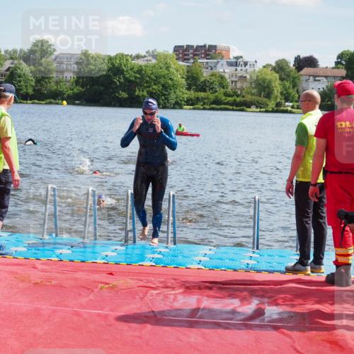 16.06.2024 - 7 Türme Triathlon KatJ http://msf.ph/oto/6313555 16.06.2024 11:19:32 Schwimmen 25, 41, 154, 167, 189, 204, 221, 232 meine-sportfotos.de