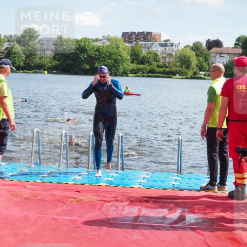 16.06.2024 - 7 Türme Triathlon KatJ http://msf.ph/oto/6313562 16.06.2024 11:19:32 Schwimmen 25, 41, 154, 167, 189, 204, 221, 232 meine-sportfotos.de