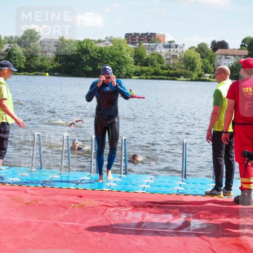 16.06.2024 - 7 Türme Triathlon KatJ http://msf.ph/oto/6313571 16.06.2024 11:19:32 Schwimmen 25, 41, 154, 167, 189, 204, 221, 232 meine-sportfotos.de