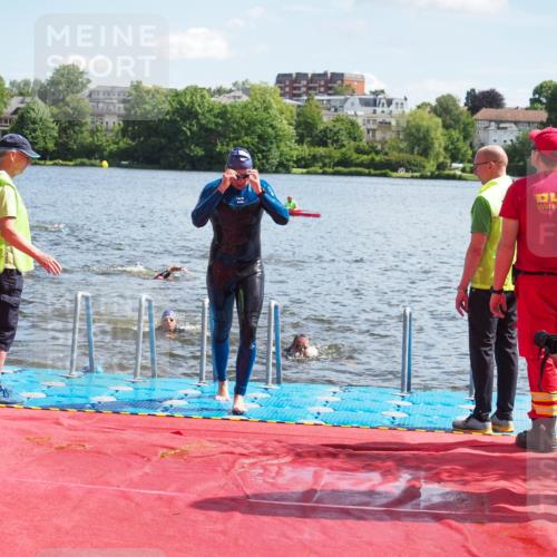 16.06.2024 - 7 Türme Triathlon KatJ http://msf.ph/oto/6313573 16.06.2024 11:19:32 Schwimmen 25, 41, 154, 167, 189, 204, 221, 232 meine-sportfotos.de