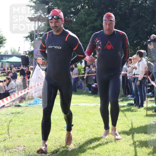 16.06.2024 - 26. Vierlanden-Triathlon Lena Gebhardt http://msf.ph/oto/6313575 16.06.2024 09:38:23 Schwimmen 7, 9, 24, 127, 135, 7, 9, 24, 127, 135 meine-sportfotos.de