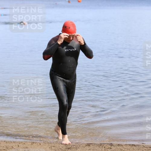 16.06.2024 - 26. Vierlanden-Triathlon Strokosch-Dieckow http://msf.ph/oto/6313593 16.06.2024 09:55:07 Schwimmen  meine-sportfotos.de