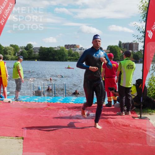 16.06.2024 - 7 Türme Triathlon KatJ http://msf.ph/oto/6313608 16.06.2024 11:19:35 Schwimmen 25, 41, 154, 167, 189, 204, 221, 232 meine-sportfotos.de