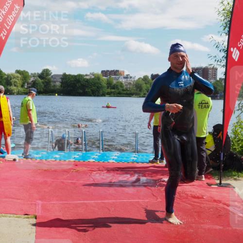 16.06.2024 - 7 Türme Triathlon KatJ http://msf.ph/oto/6313618 16.06.2024 11:19:35 Schwimmen 25, 41, 154, 167, 189, 204, 221, 232 meine-sportfotos.de
