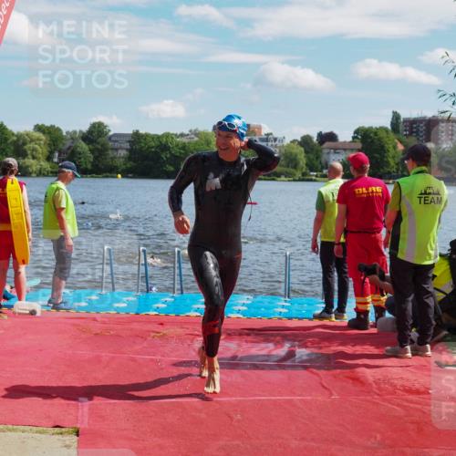 16.06.2024 - 7 Türme Triathlon KatJ http://msf.ph/oto/6313667 16.06.2024 11:19:40 Schwimmen 25, 41, 154, 167, 189, 204, 221, 232 meine-sportfotos.de
