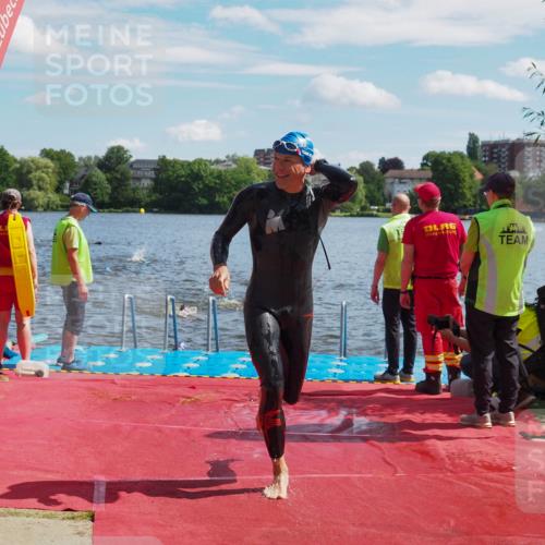 16.06.2024 - 7 Türme Triathlon KatJ http://msf.ph/oto/6313671 16.06.2024 11:19:40 Schwimmen 25, 41, 154, 167, 189, 204, 221, 232 meine-sportfotos.de