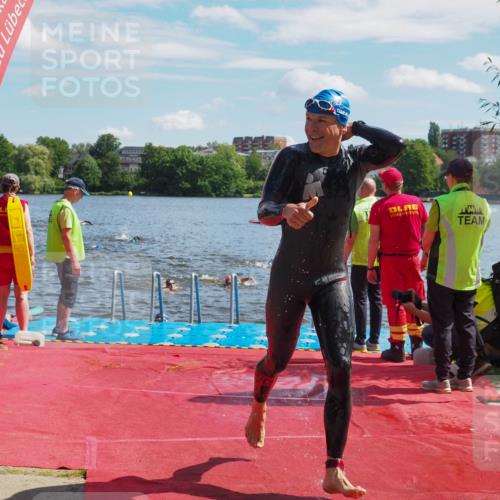 16.06.2024 - 7 Türme Triathlon KatJ http://msf.ph/oto/6313678 16.06.2024 11:19:41 Schwimmen 25, 41, 154, 167, 189, 204, 221, 232 meine-sportfotos.de