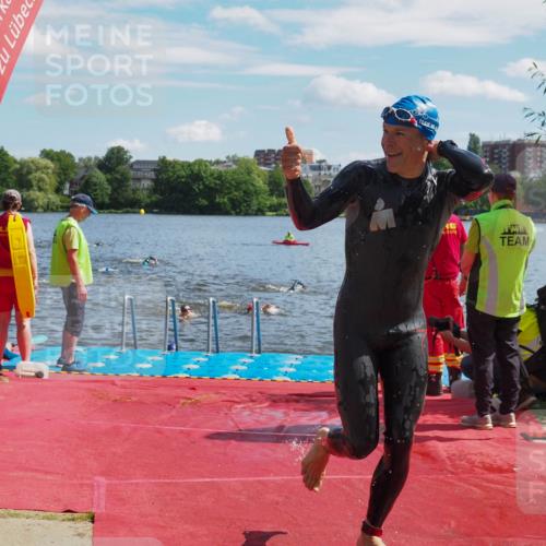 16.06.2024 - 7 Türme Triathlon KatJ http://msf.ph/oto/6313681 16.06.2024 11:19:41 Schwimmen 25, 41, 154, 167, 189, 204, 221, 232 meine-sportfotos.de