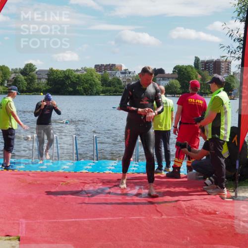16.06.2024 - 7 Türme Triathlon KatJ http://msf.ph/oto/6313732 16.06.2024 11:19:49 Schwimmen 25, 41, 154, 167, 204, 221 meine-sportfotos.de