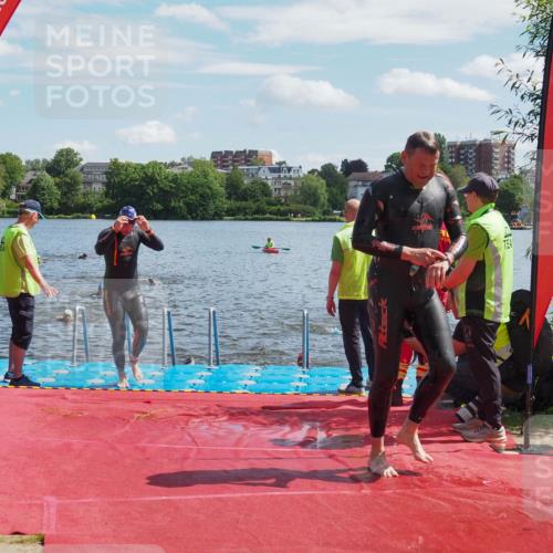16.06.2024 - 7 Türme Triathlon KatJ http://msf.ph/oto/6313749 16.06.2024 11:19:50 Schwimmen 25, 41, 154, 167, 204, 221 meine-sportfotos.de