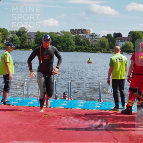 16.06.2024 - 7 Türme Triathlon KatJ http://msf.ph/oto/6313757 16.06.2024 11:19:51 Schwimmen 25, 41, 154, 167, 204, 221 meine-sportfotos.de