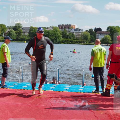 16.06.2024 - 7 Türme Triathlon KatJ http://msf.ph/oto/6313760 16.06.2024 11:19:51 Schwimmen 25, 41, 154, 167, 204, 221 meine-sportfotos.de