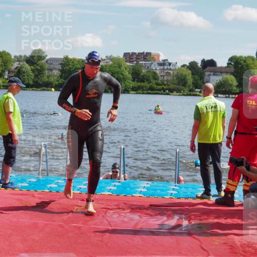 16.06.2024 - 7 Türme Triathlon KatJ http://msf.ph/oto/6313763 16.06.2024 11:19:52 Schwimmen 25, 41, 154, 167, 204, 221 meine-sportfotos.de
