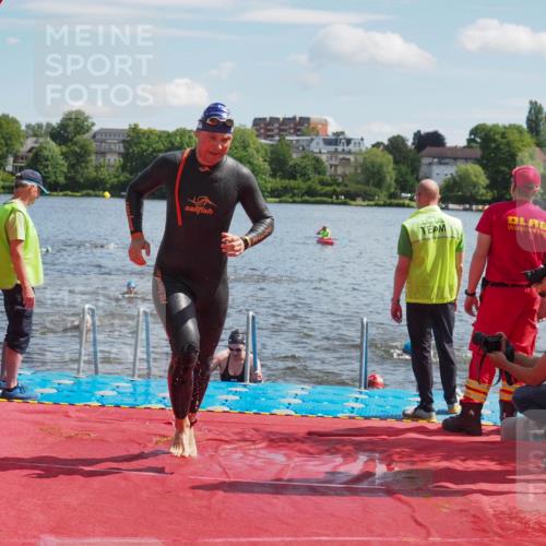 16.06.2024 - 7 Türme Triathlon KatJ http://msf.ph/oto/6313769 16.06.2024 11:19:52 Schwimmen 25, 41, 154, 167, 204, 221 meine-sportfotos.de
