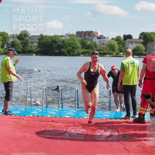 16.06.2024 - 7 Türme Triathlon KatJ http://msf.ph/oto/6313812 16.06.2024 11:19:57 Schwimmen 25, 41, 46, 154, 167, 204, 212, 221 meine-sportfotos.de