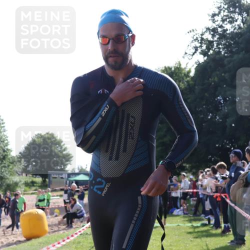 16.06.2024 - 26. Vierlanden-Triathlon Lena Gebhardt http://msf.ph/oto/6313862 16.06.2024 09:39:12 Schwimmen 26, 30, 31, 57, 69, 83, 90, 26, 30, 31, 57, 69, 83, 90 meine-sportfotos.de