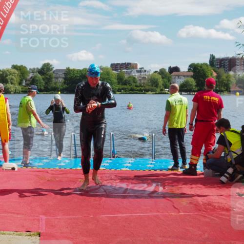 16.06.2024 - 7 Türme Triathlon KatJ http://msf.ph/oto/6313877 16.06.2024 11:20:07 Schwimmen 25, 46, 94, 154, 167, 212, 284, 611 meine-sportfotos.de