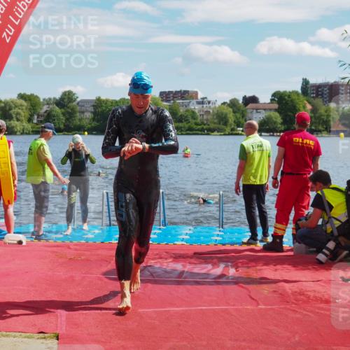 16.06.2024 - 7 Türme Triathlon KatJ http://msf.ph/oto/6313895 16.06.2024 11:20:08 Schwimmen 25, 46, 94, 154, 167, 212, 284, 611 meine-sportfotos.de