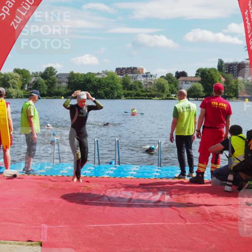 16.06.2024 - 7 Türme Triathlon KatJ http://msf.ph/oto/6313921 16.06.2024 11:20:10 Schwimmen 25, 46, 94, 154, 167, 212, 284, 611 meine-sportfotos.de