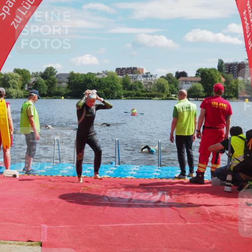16.06.2024 - 7 Türme Triathlon KatJ http://msf.ph/oto/6313927 16.06.2024 11:20:10 Schwimmen 25, 46, 94, 154, 167, 212, 284, 611 meine-sportfotos.de