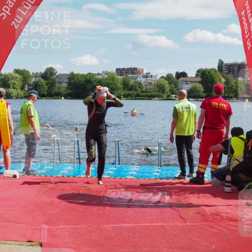 16.06.2024 - 7 Türme Triathlon KatJ http://msf.ph/oto/6313931 16.06.2024 11:20:10 Schwimmen 25, 46, 94, 154, 167, 212, 284, 611 meine-sportfotos.de