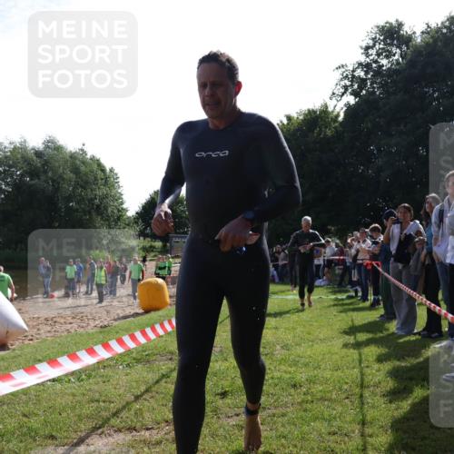 16.06.2024 - 26. Vierlanden-Triathlon Lena Gebhardt http://msf.ph/oto/6313948 16.06.2024 09:39:16 Schwimmen 31, 57, 69, 83, 90, 164, 31, 57, 69, 83, 90, 164 meine-sportfotos.de