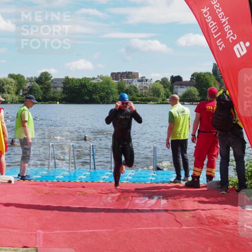 16.06.2024 - 7 Türme Triathlon KatJ http://msf.ph/oto/6313957 16.06.2024 11:20:15 Schwimmen 25, 46, 94, 154, 167, 212, 284, 611 meine-sportfotos.de