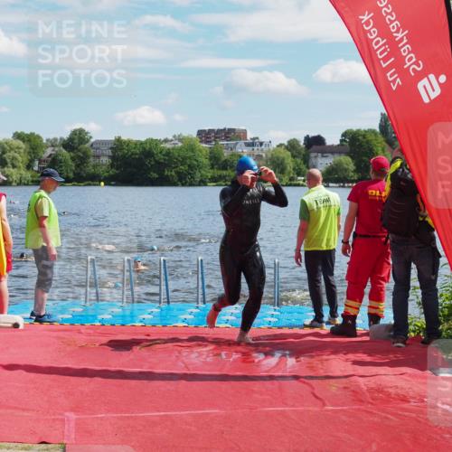 16.06.2024 - 7 Türme Triathlon KatJ http://msf.ph/oto/6313967 16.06.2024 11:20:16 Schwimmen 25, 46, 94, 154, 167, 212, 284, 611 meine-sportfotos.de