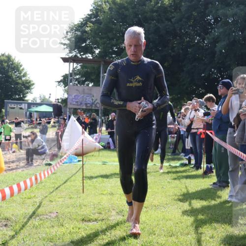 16.06.2024 - 26. Vierlanden-Triathlon Lena Gebhardt http://msf.ph/oto/6313971 16.06.2024 09:39:18 Schwimmen 31, 57, 69, 83, 90, 164, 31, 57, 69, 83, 90, 164 meine-sportfotos.de