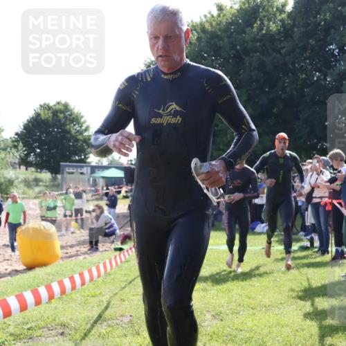 16.06.2024 - 26. Vierlanden-Triathlon Lena Gebhardt http://msf.ph/oto/6313985 16.06.2024 09:39:19 Schwimmen 31, 57, 83, 90, 164, 31, 57, 83, 90, 164 meine-sportfotos.de
