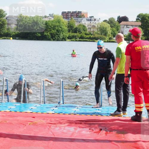 16.06.2024 - 7 Türme Triathlon KatJ http://msf.ph/oto/6313988 16.06.2024 11:20:26 Schwimmen 46, 94, 176, 179, 212, 222, 284, 611 meine-sportfotos.de