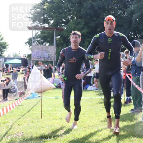 16.06.2024 - 26. Vierlanden-Triathlon Lena Gebhardt http://msf.ph/oto/6314004 16.06.2024 09:39:20 Schwimmen 31, 57, 83, 164, 31, 57, 83, 164 meine-sportfotos.de