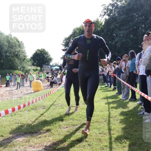 16.06.2024 - 26. Vierlanden-Triathlon Lena Gebhardt http://msf.ph/oto/6314017 16.06.2024 09:39:21 Schwimmen 31, 57, 83, 164, 31, 57, 83, 164 meine-sportfotos.de