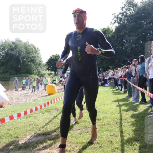 16.06.2024 - 26. Vierlanden-Triathlon Lena Gebhardt http://msf.ph/oto/6314024 16.06.2024 09:39:21 Schwimmen 31, 57, 83, 164, 31, 57, 83, 164 meine-sportfotos.de