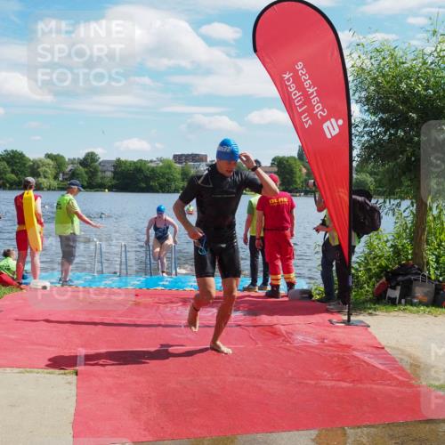 16.06.2024 - 7 Türme Triathlon KatJ http://msf.ph/oto/6314064 16.06.2024 11:20:32 Schwimmen 46, 94, 176, 179, 212, 222, 243, 284, 611 meine-sportfotos.de