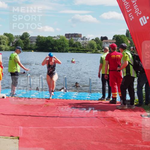 16.06.2024 - 7 Türme Triathlon KatJ http://msf.ph/oto/6314069 16.06.2024 11:20:33 Schwimmen 29, 46, 94, 176, 179, 212, 222, 243, 284, 611 meine-sportfotos.de